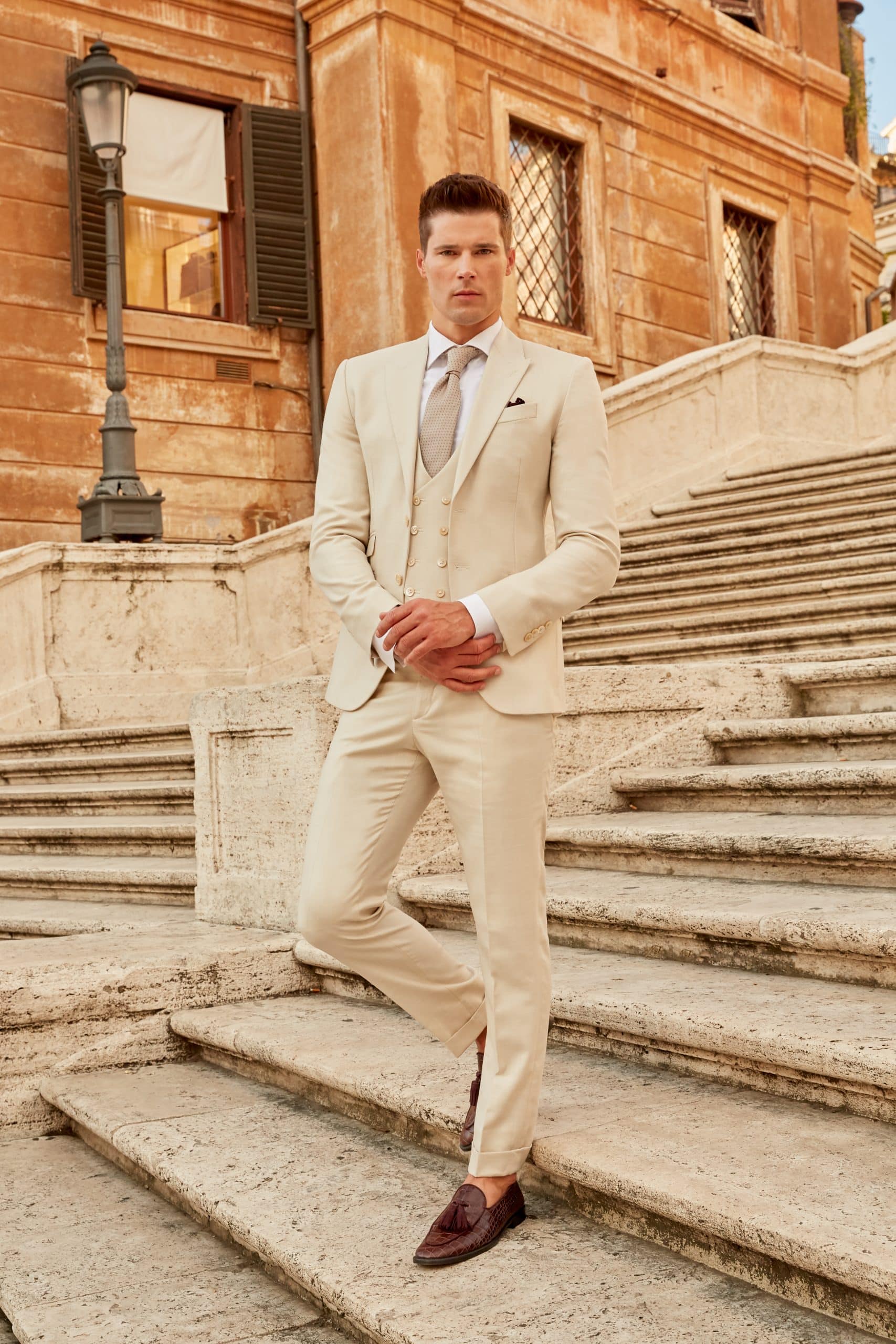 costume de ville parfait